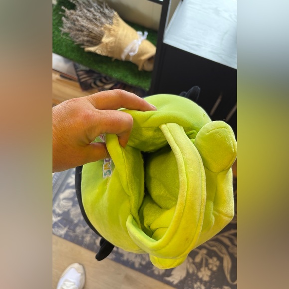 Squishmallows Original Wendy the Spider Frog Halloween Pail - Picture 3 of 4